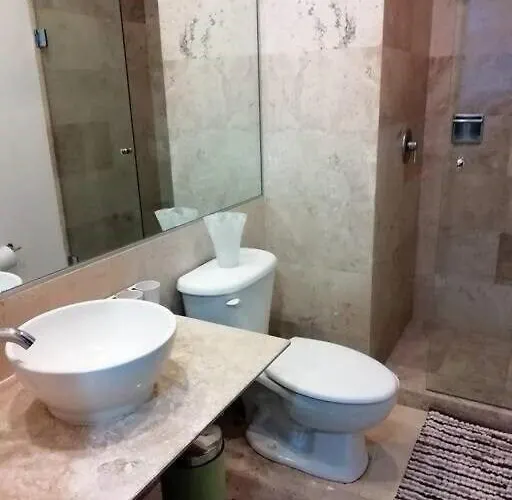 Tipo De 5 Estrellas En Zona Carso *